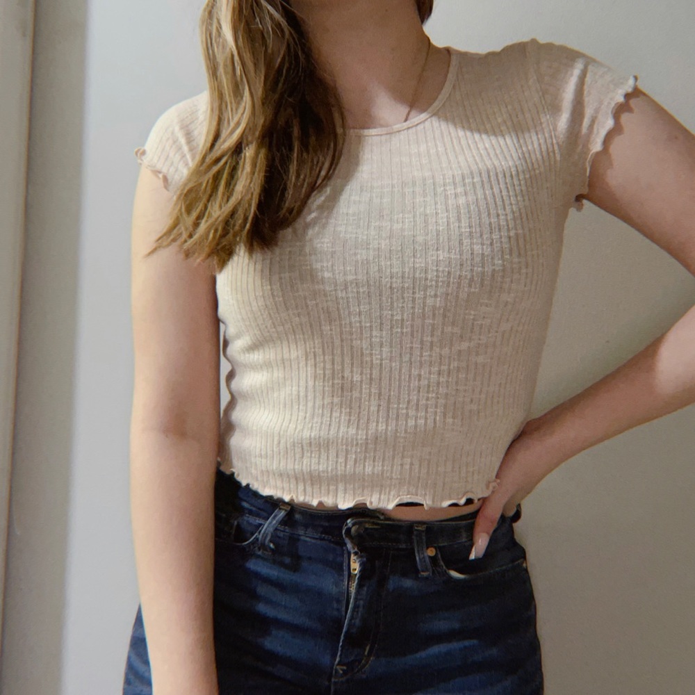 3/12 Light pink Charlotte Russe scrunched shirt